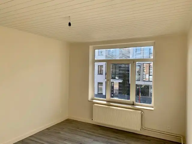 Centraal gelegen, instapklaar appartement te Aalst foto 11