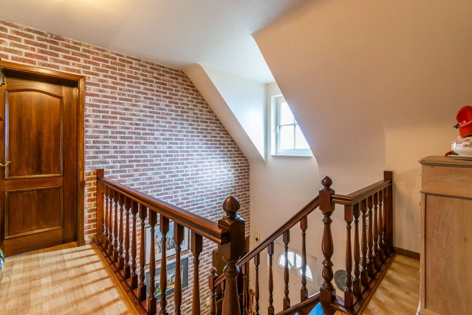 VILLA IN GROENE OMGEVING MET 3 SLP +BUREAU! foto 24