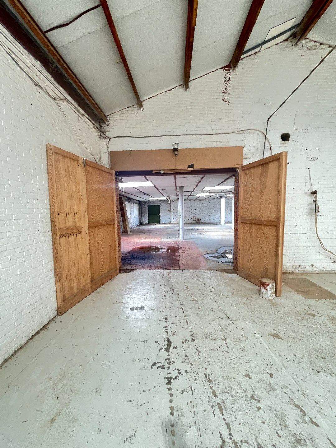 Industrieel atelier met woonst, centraal gelegen foto 10
