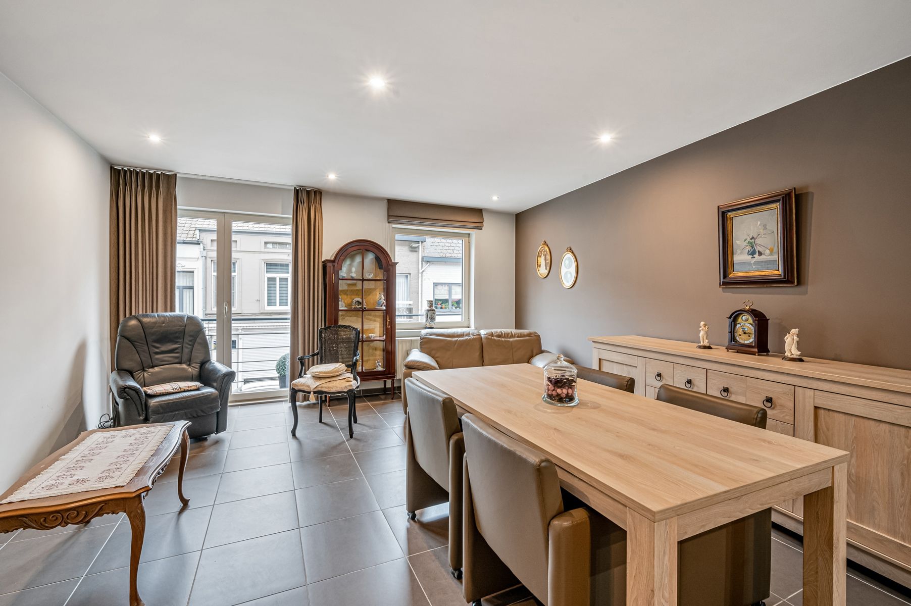 Appartement met autostaanplaats te huur in centrum van Geraardsbergen foto 3