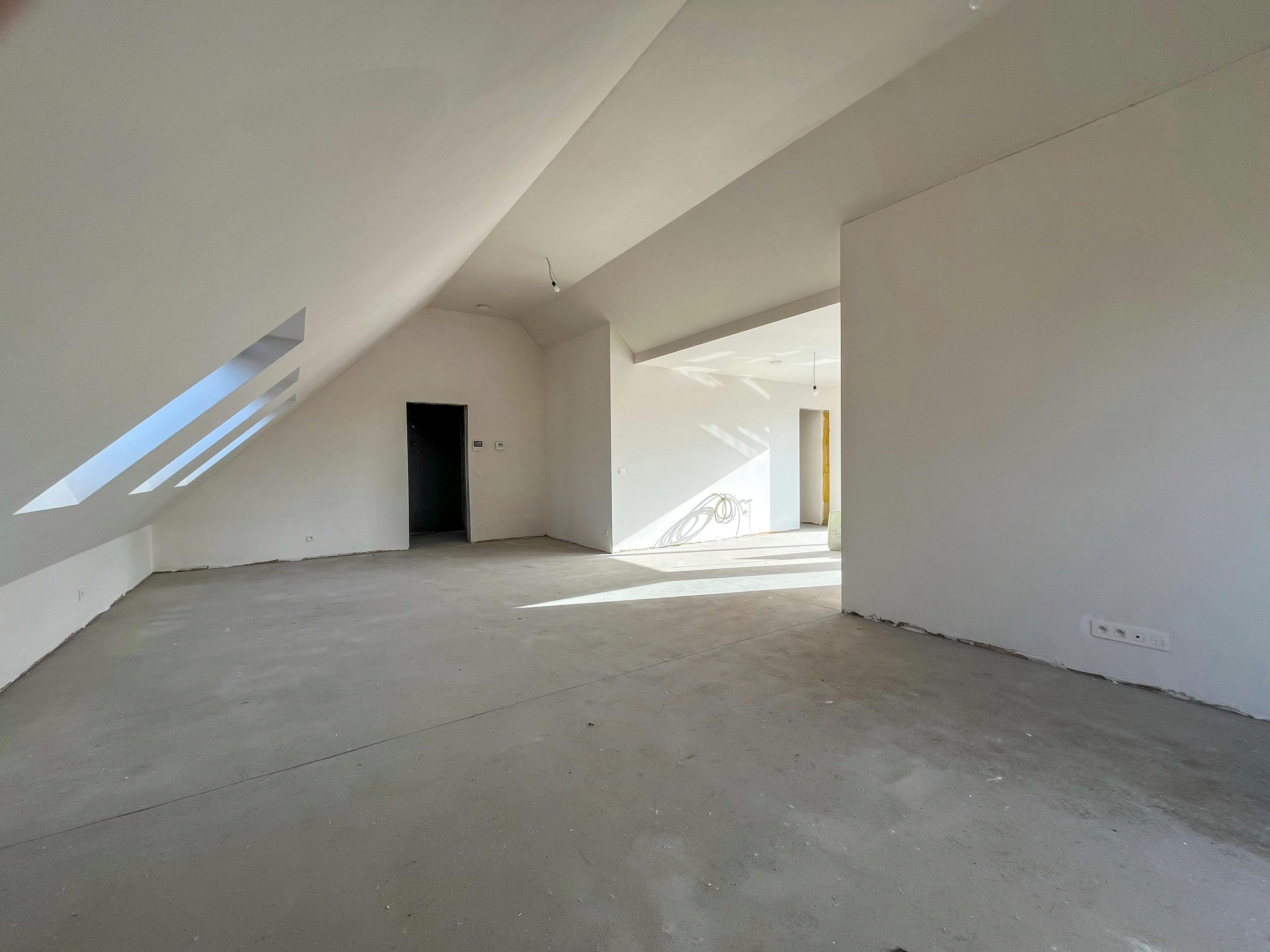 Riant penthouse te koop in het hartje van Hoogstraten  foto 12
