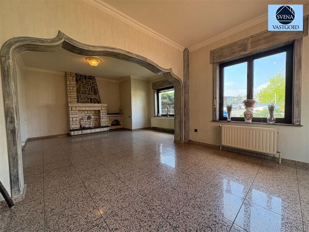 STATIGE TE RENOVEREN WONING MET 3 SLAAPKAMERS, GARAGE EN TUIN foto 5