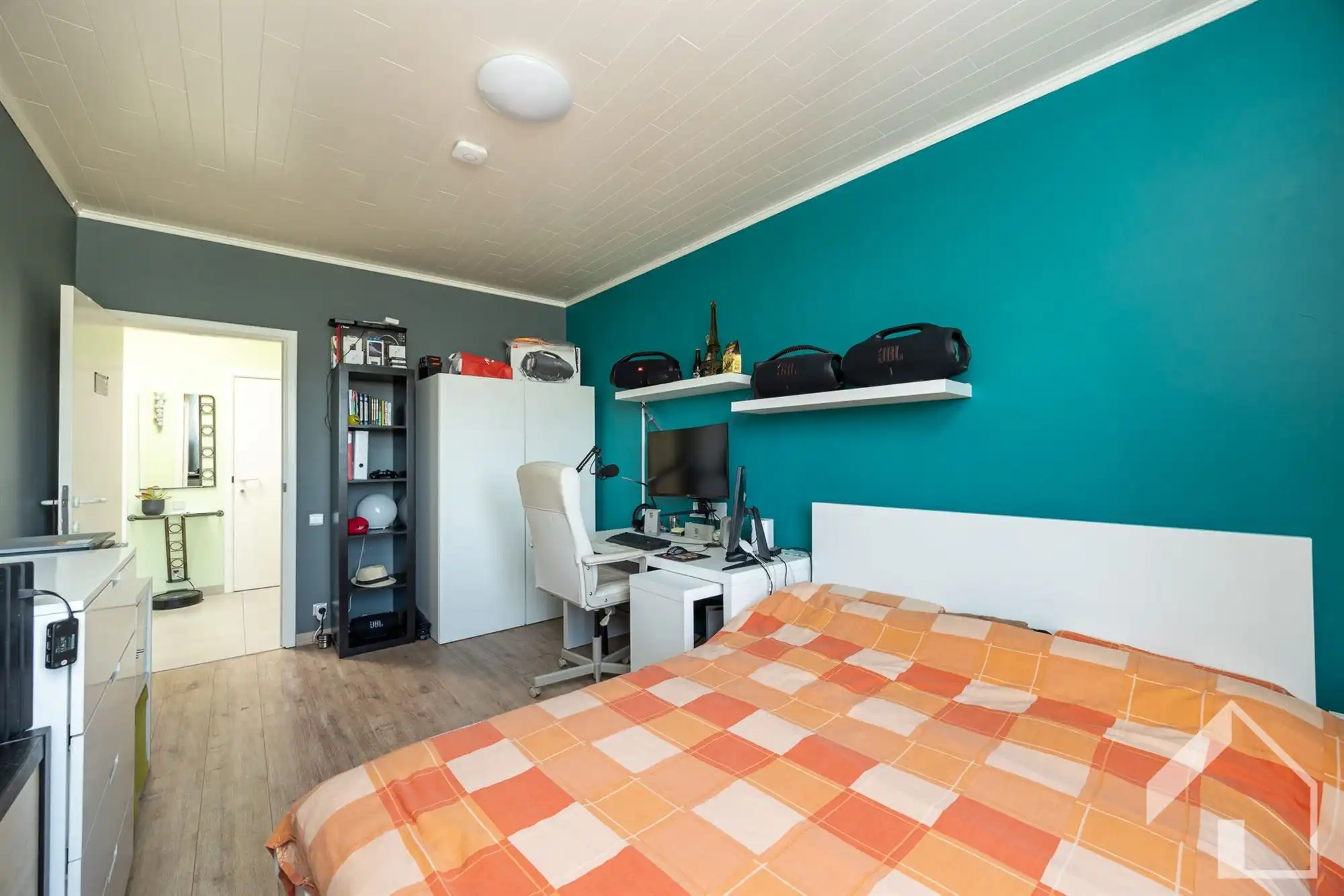 Ruim appartement met garagebox  foto 13