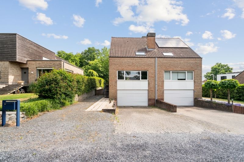 Ruime woning op goed gelegen locatie - 421 m² foto 16