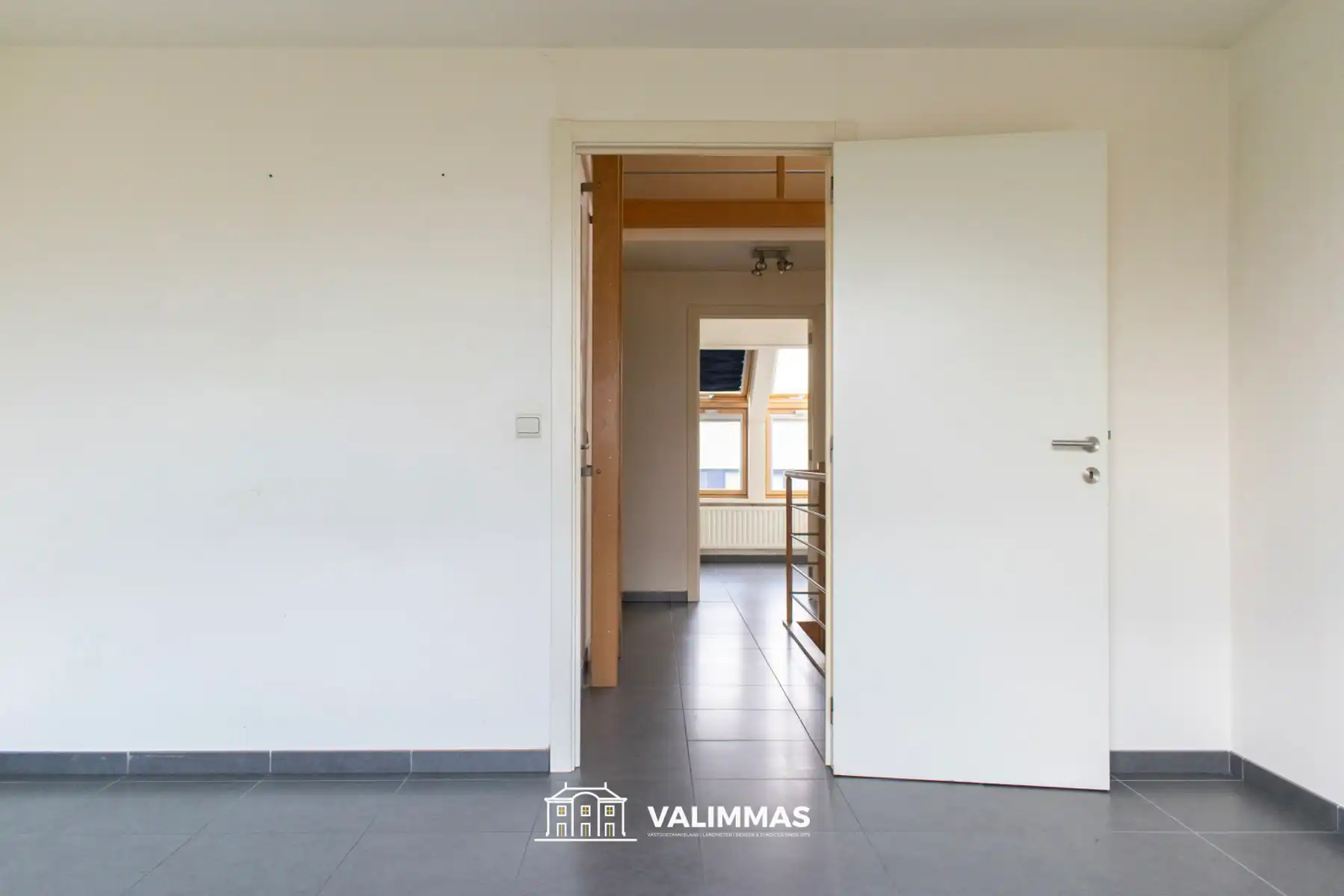 Welgelegen duplex-appartement met terras & dubbele garage... foto 6