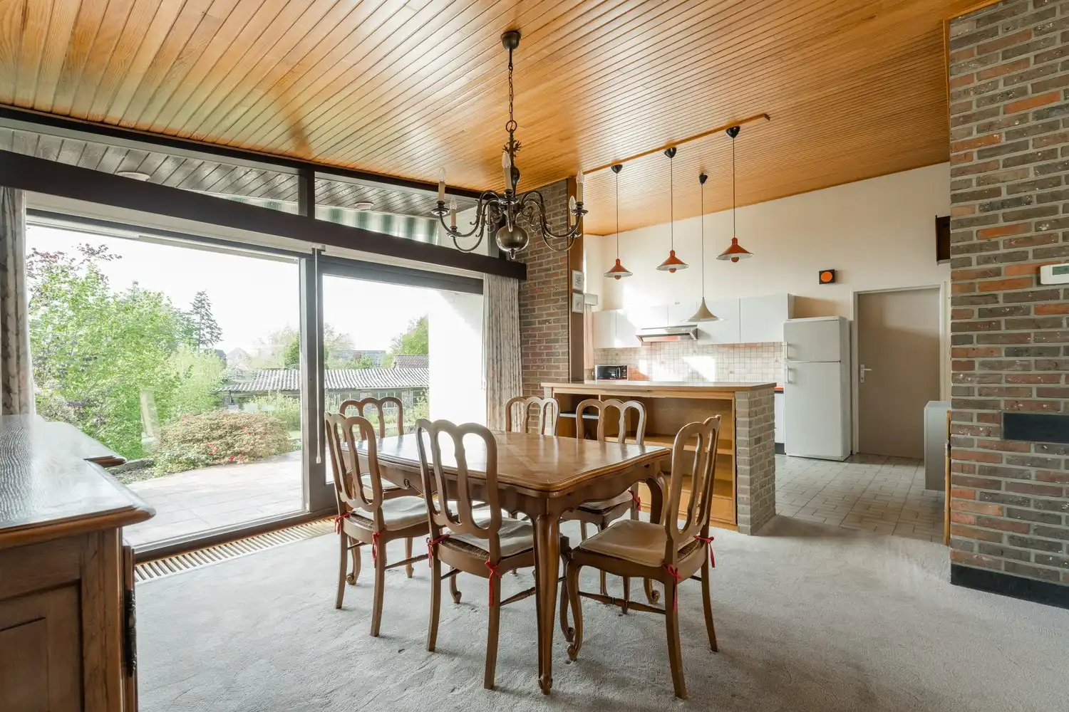 Moderne woning op toplocatie nabij centrum Overpelt op 920m² foto 2