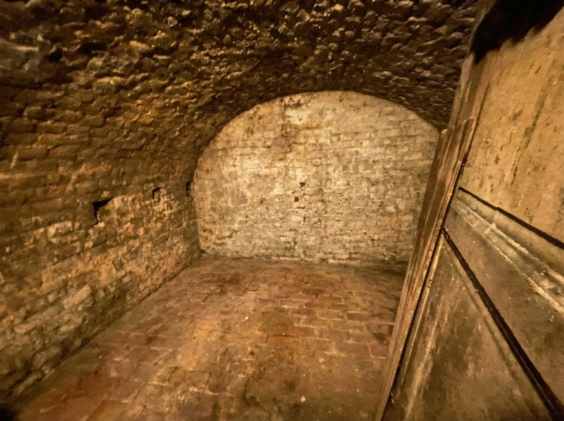 Centraal gelegen 4gevel woning op 25,45a in het centrum  foto 32