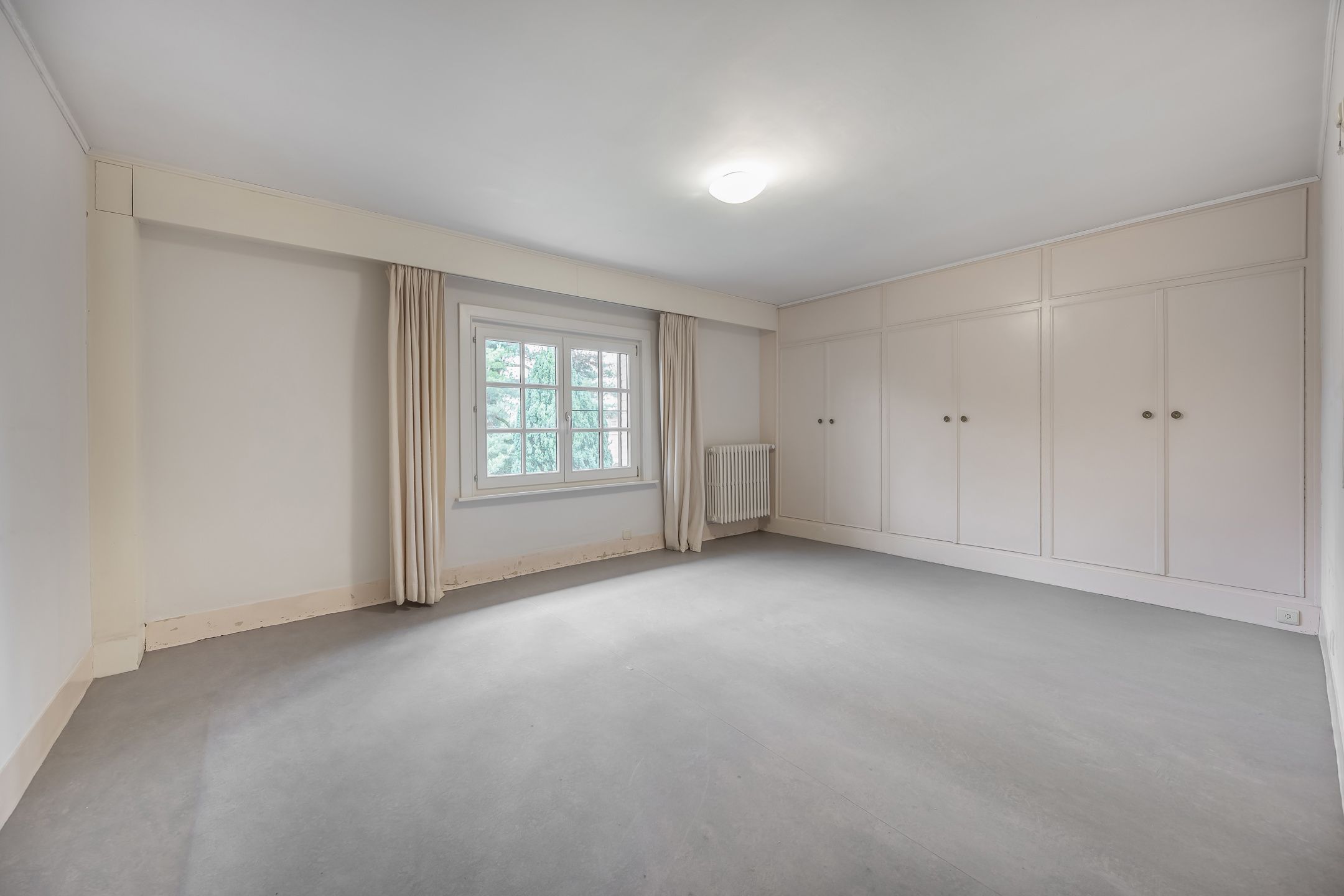 Stijlvolle villa met zwembad en uitzonderlijk potentieel foto 18