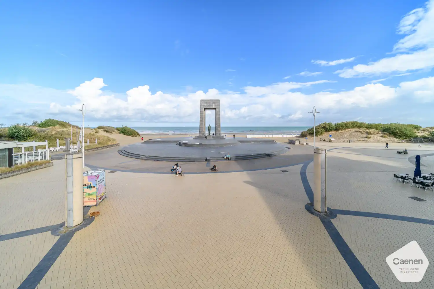 Instapklaar hoekappartement met drie slaapkamers en zonnig terras nabij zee foto 18