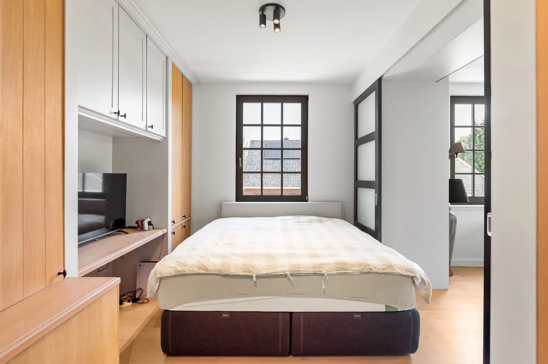 Stijlvol appartement op wandelafstand van het centrum foto 17