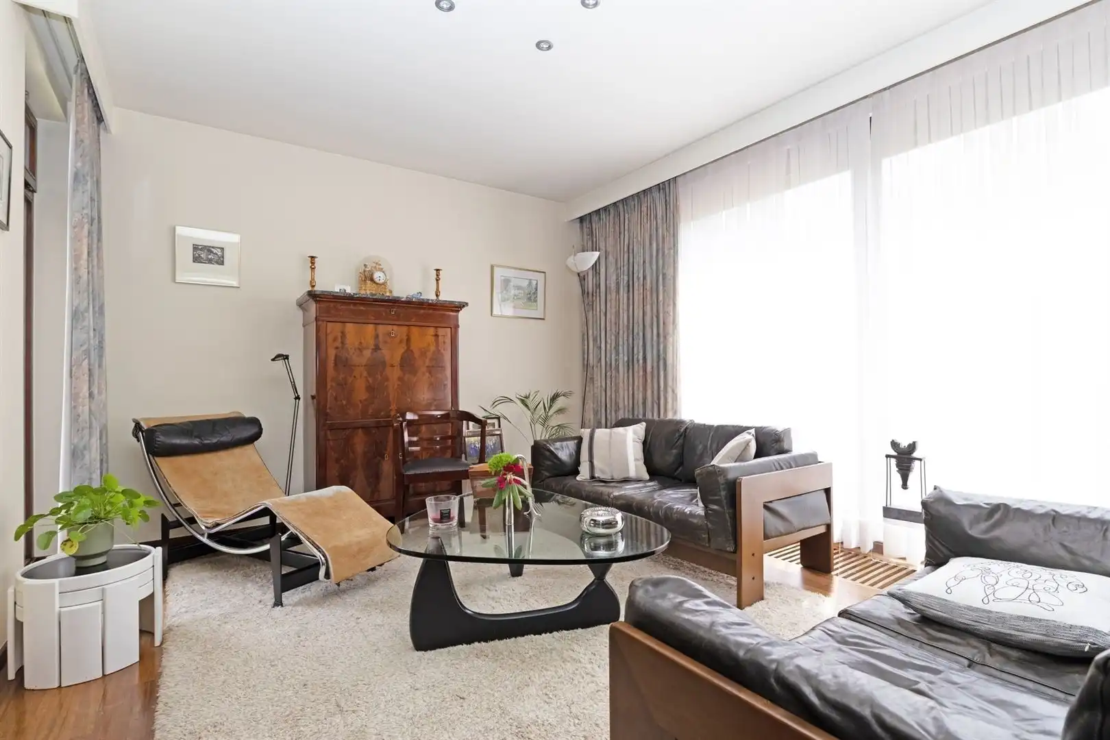 Te renoveren villa in de Mombeekdreef foto 5