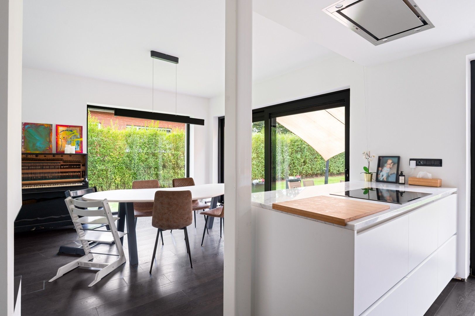 Moderne instapklare woning, perceel van 1102m² op topligging foto 8
