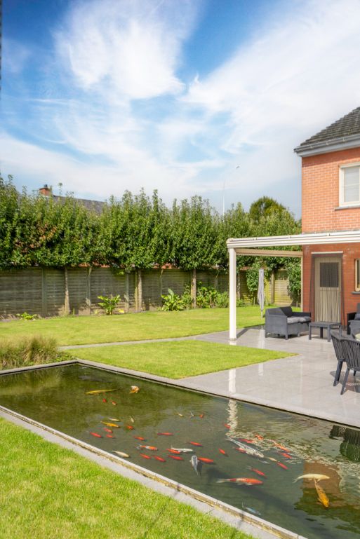 Volledig gerenoveerde hoekwoning met ruime tuin en zwem/visvijver in Lendelede foto 29