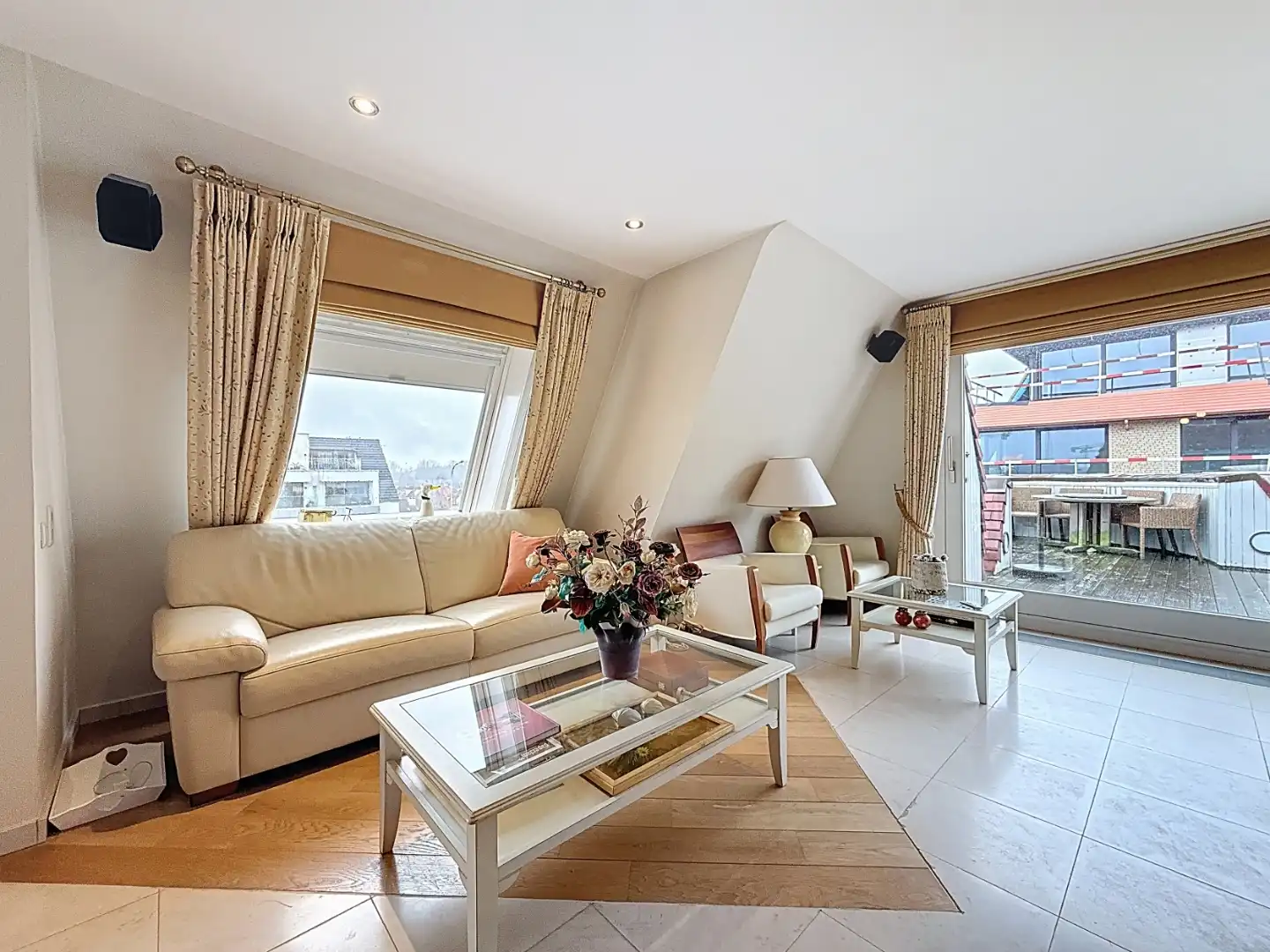 Penthouse met vier slaapkamers en zuidgericht terras dichtbij de Havengeul foto 4