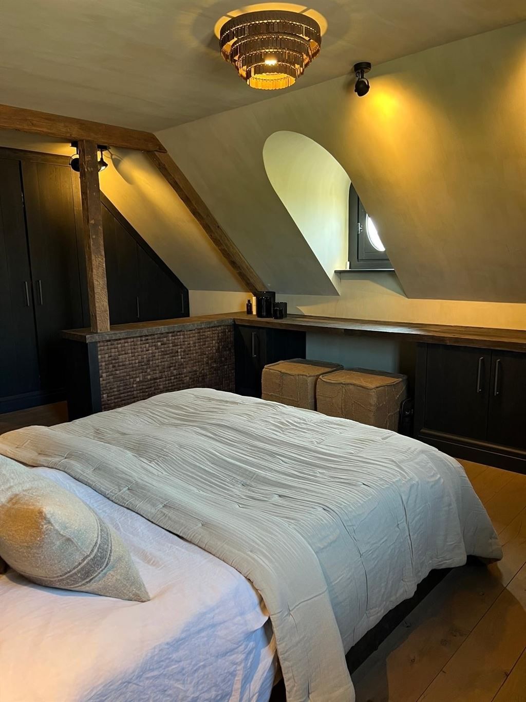 Landelijke villawoning met multifunctioneel aangrenzend gebouw foto 29