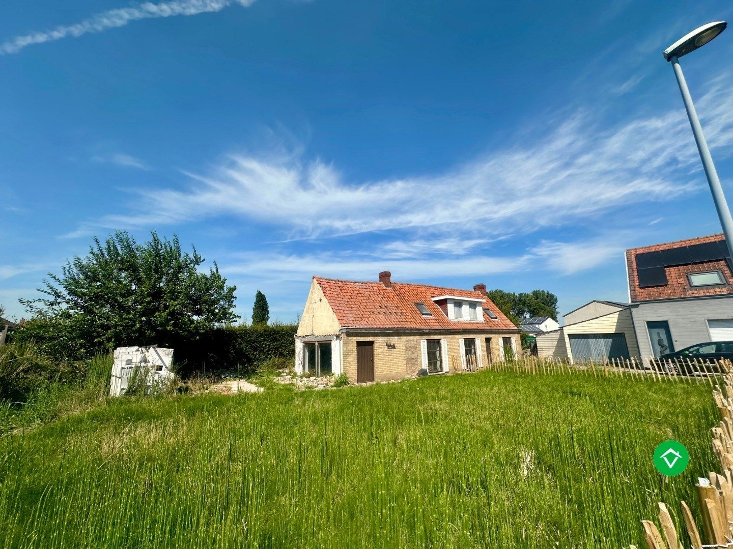 Renovatie- en/of nieuwbouwproject op een rustige ligging te Koekelare foto 3