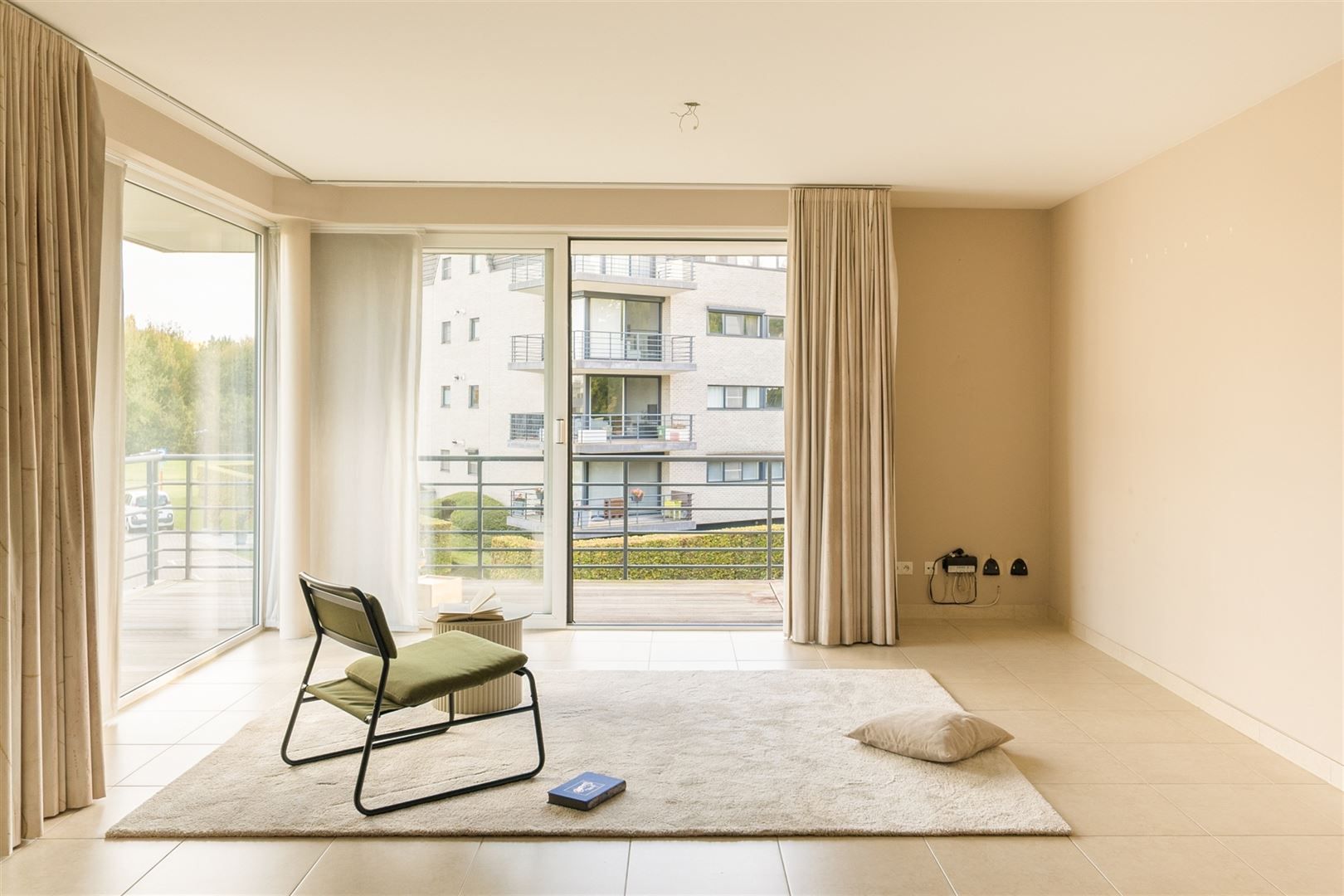 Instapklaar en ruim appartement met groene uitzichten nabij het centrum van Mortsel foto 5