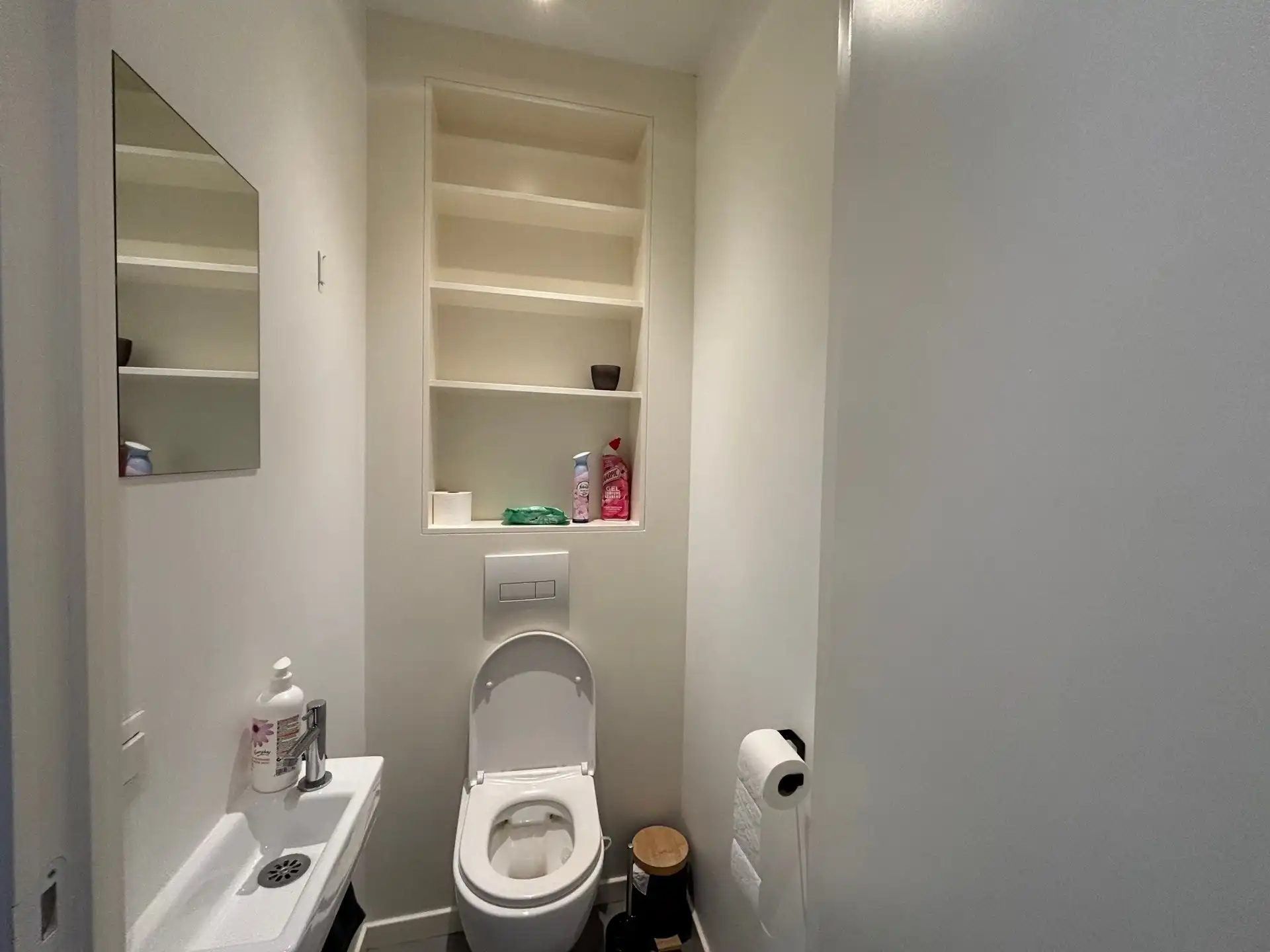 Ruime woning met 3 slaapkamers te Nieuwerkerken, op fietsafstand van het centrum van Aalst foto 8