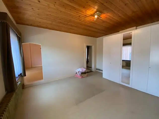 Te renoveren art deco woning met tuin op 900m² foto 17