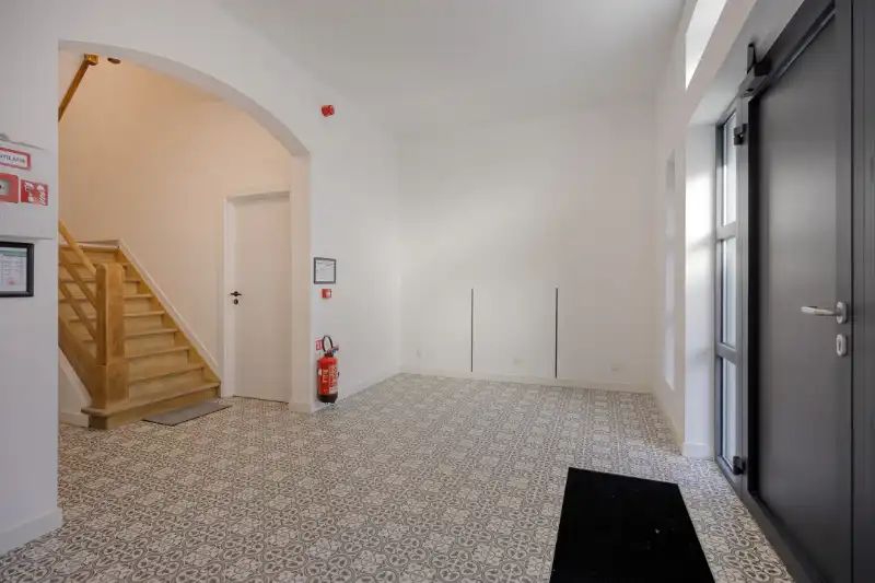 Volledig nieuw gerenoveerd appartement foto 3