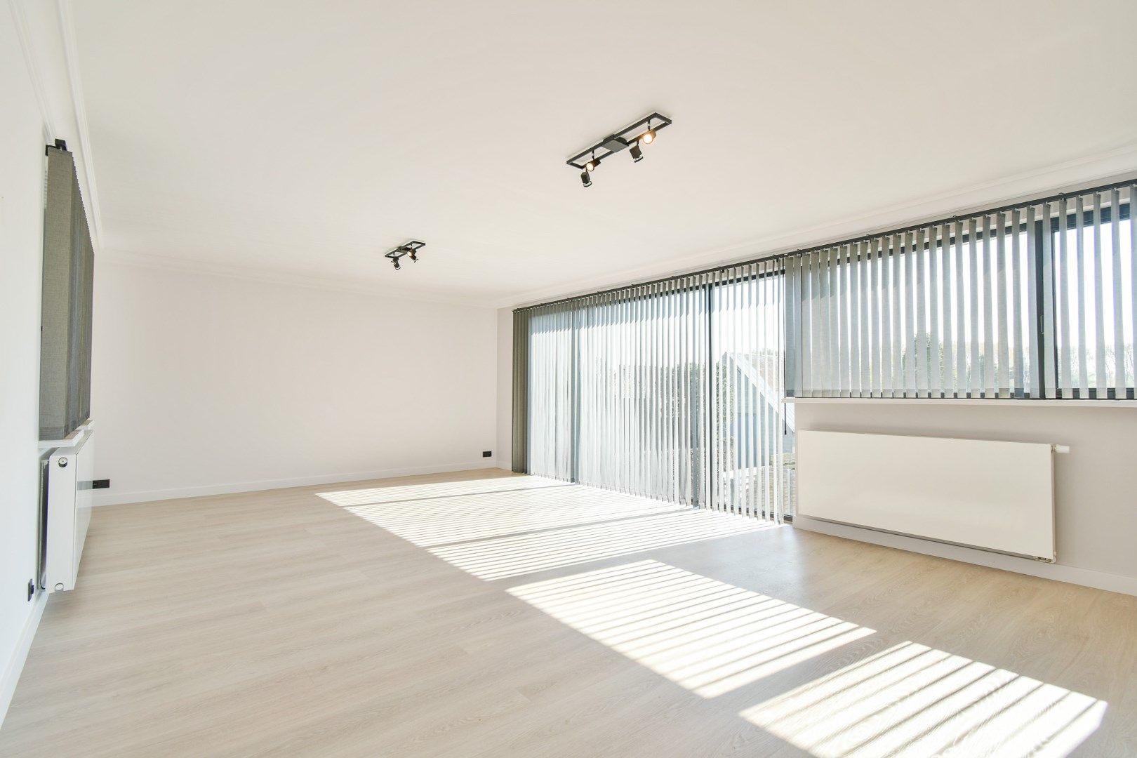 Wonen én werken op toplocatie in Oostkamp! foto 14