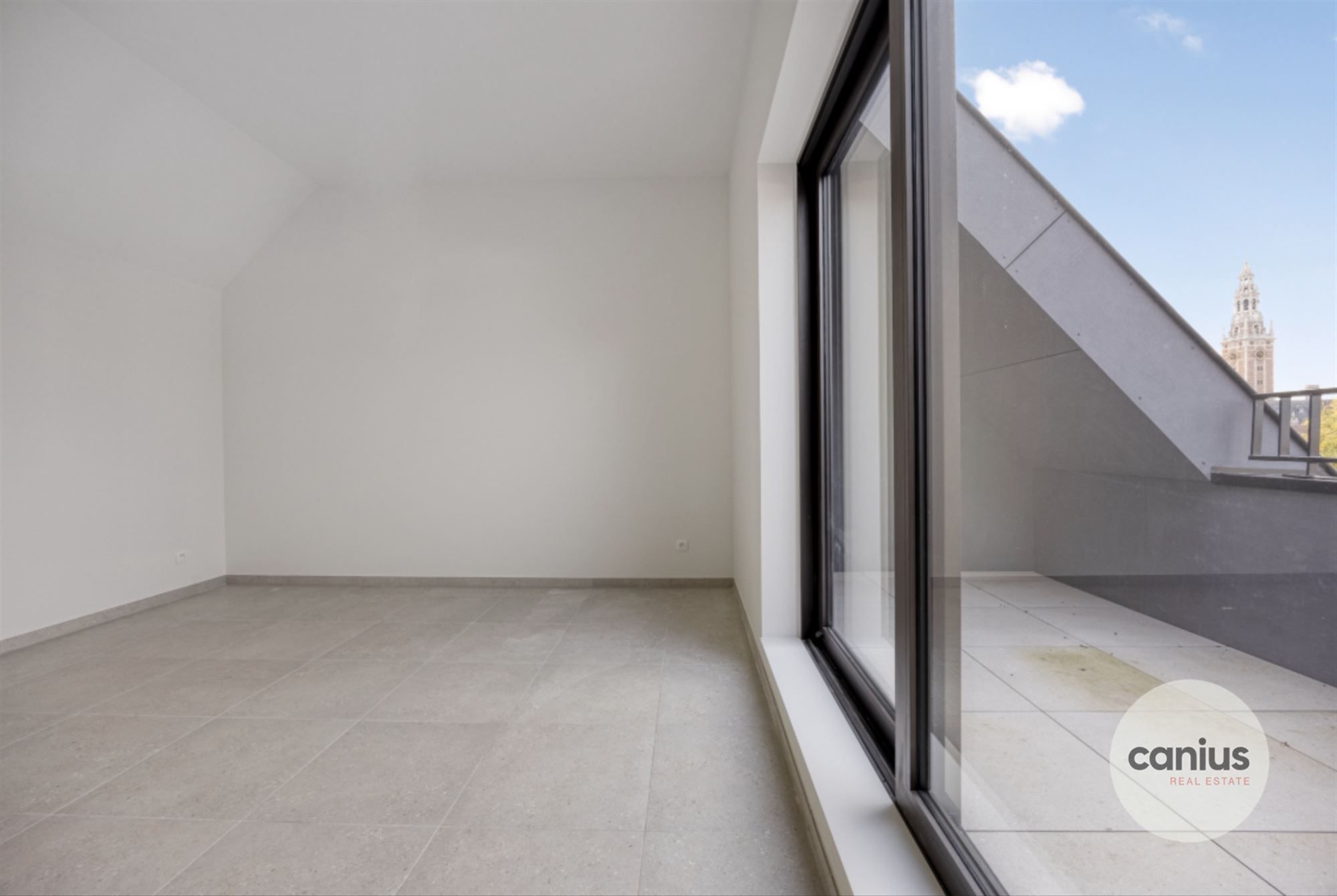 RUIM DUPLEXAPP. MET 3 SLPKS EN 2 TERRASSEN foto 17