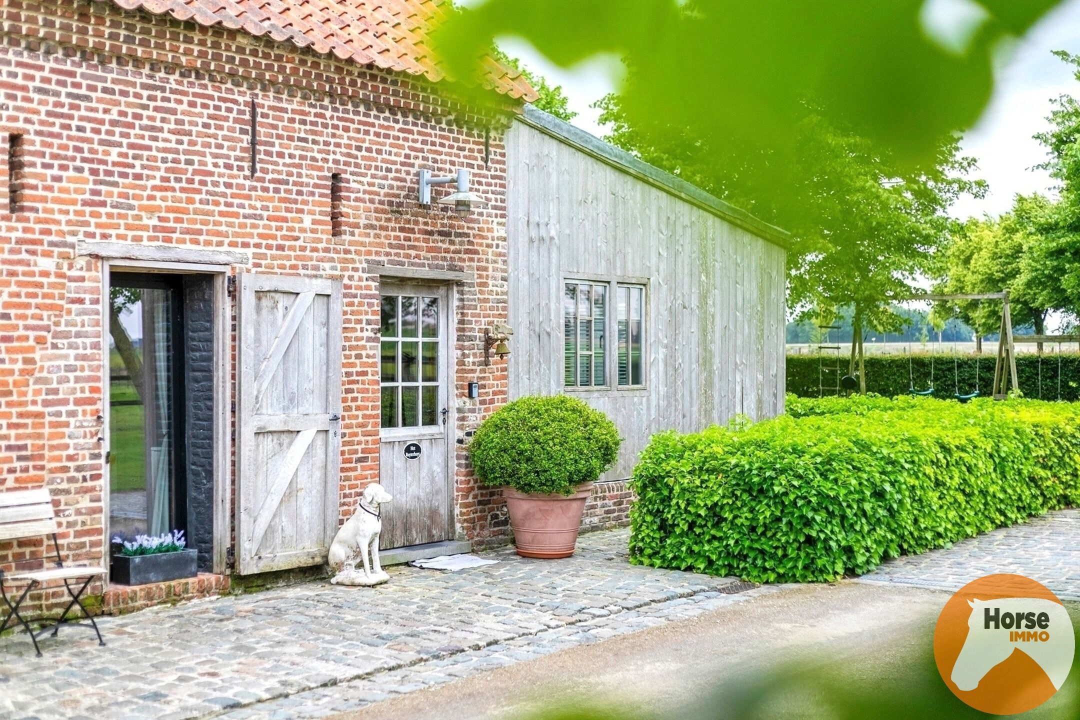 PITTEM - Landelijke Hoeve met Bijgebouwen op 1ha82a62ca foto 40