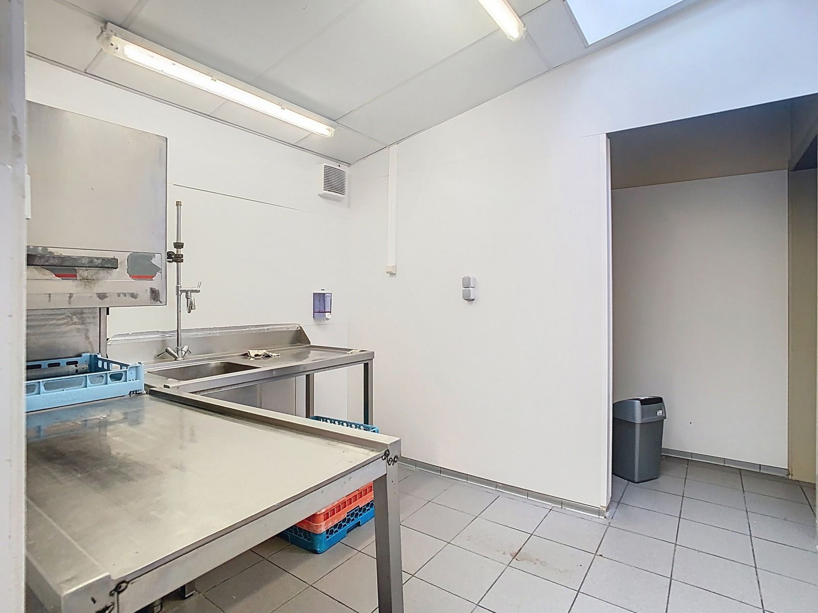 Handelspand (ca 900m²) Met Casco appartement, op Toplocatie! foto 8