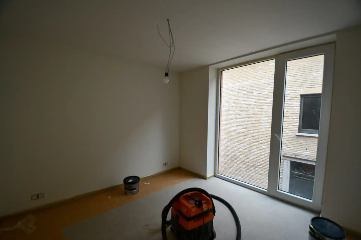 Lichtrijk 1-slaapkamerappartement nabij de Markt foto 6