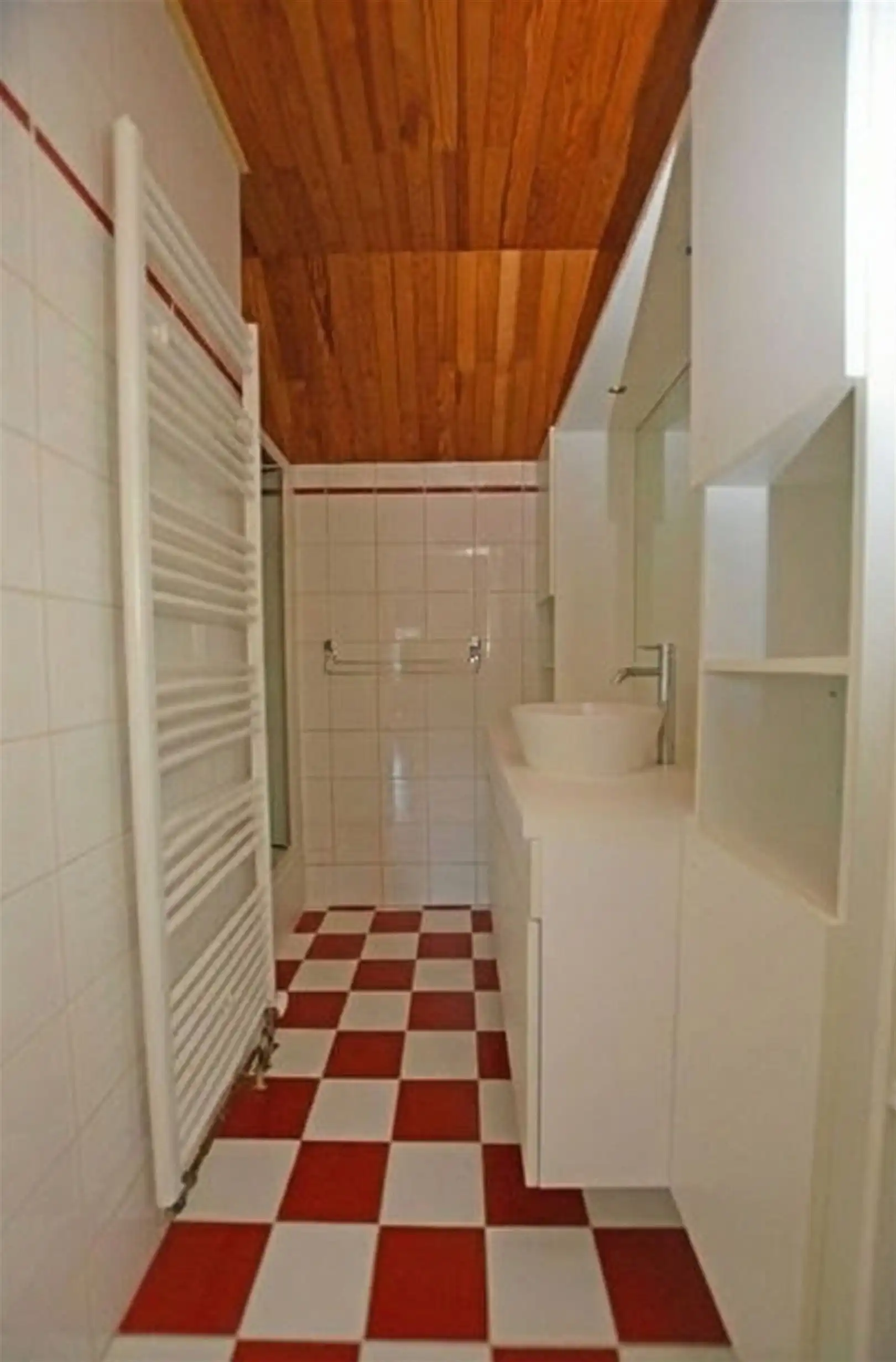 Tijdloze residentiële villa in doodlopende straat foto 19