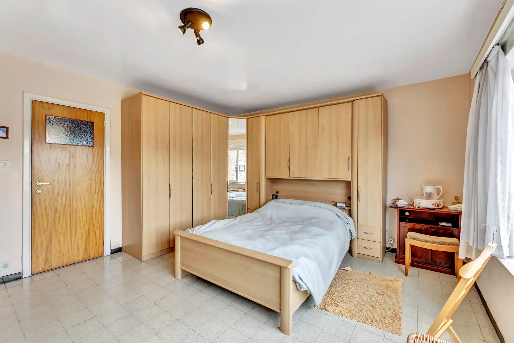 Karaktervolle HOB te renoveren met garage te Liedekerke foto 12