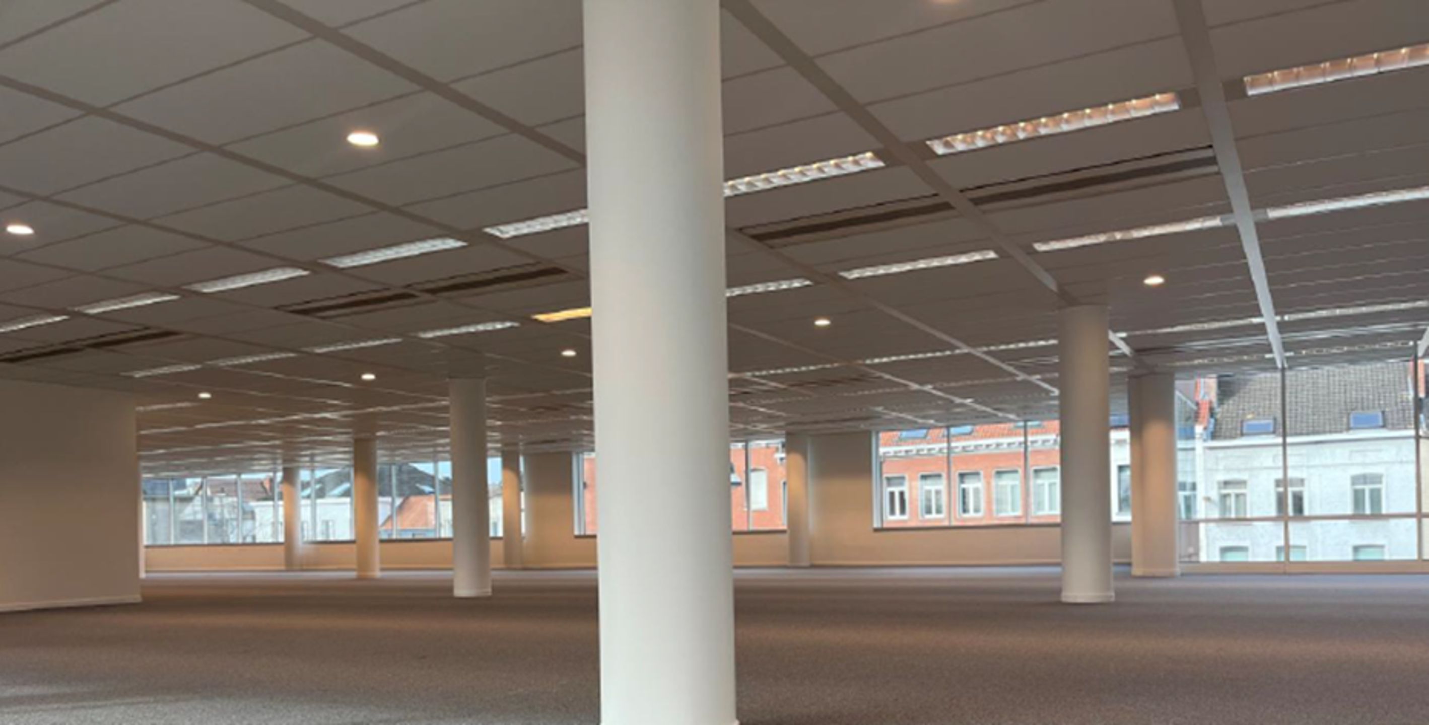 Moderne kantoorruimte te huur aan het station van Mechelen foto 4