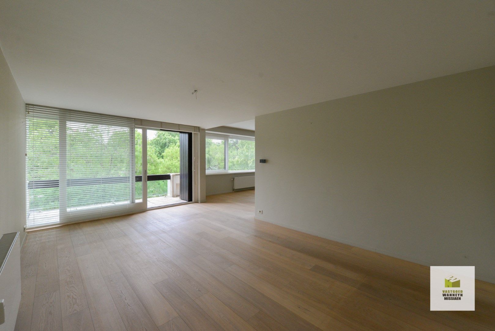 Gerenoveerd 3slpk appartement met 3 terrassen en ondergrondse staanplaats te centrum Brugge foto 11