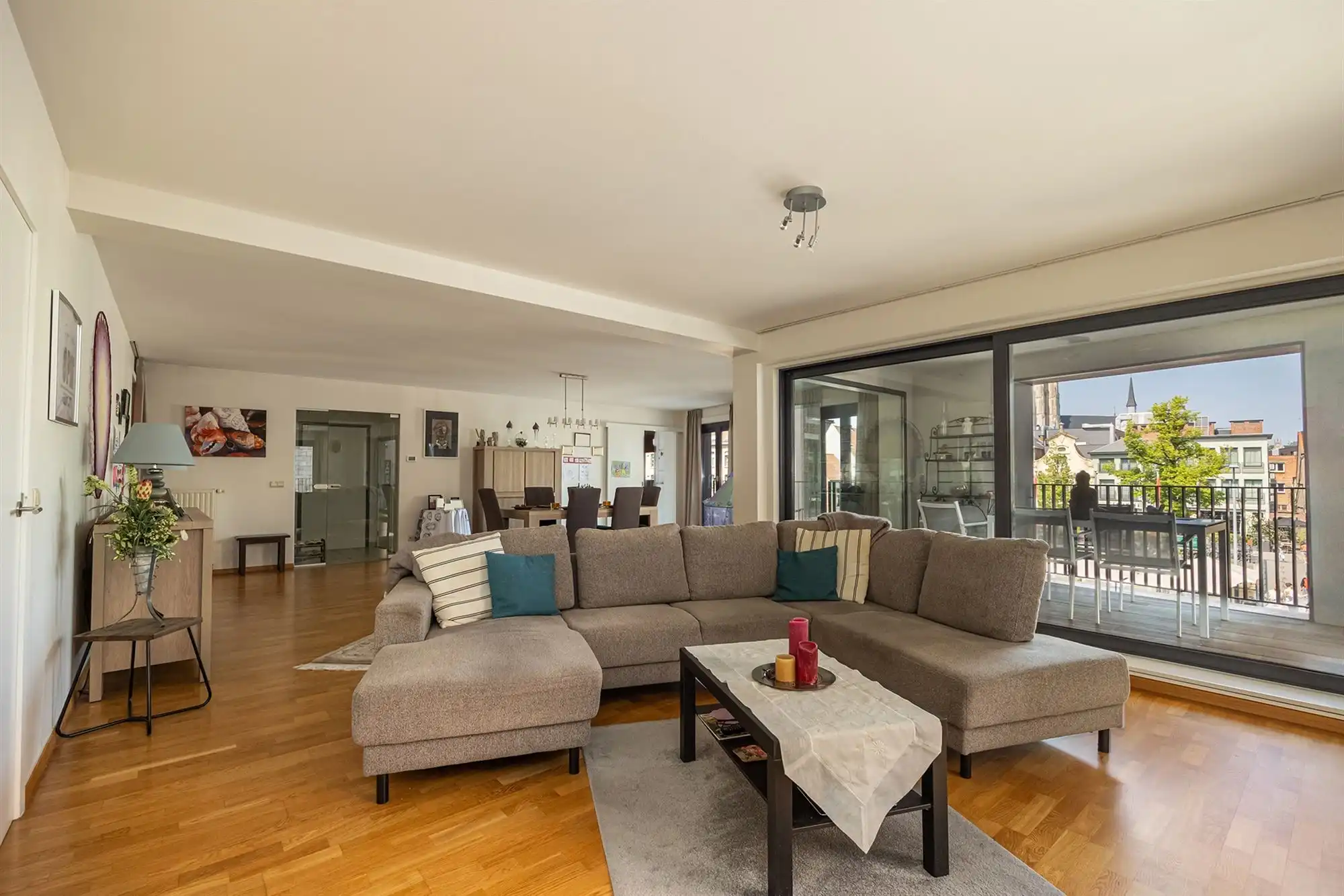 Ruim appartement met zicht op de Dijle in Mechelen foto 4