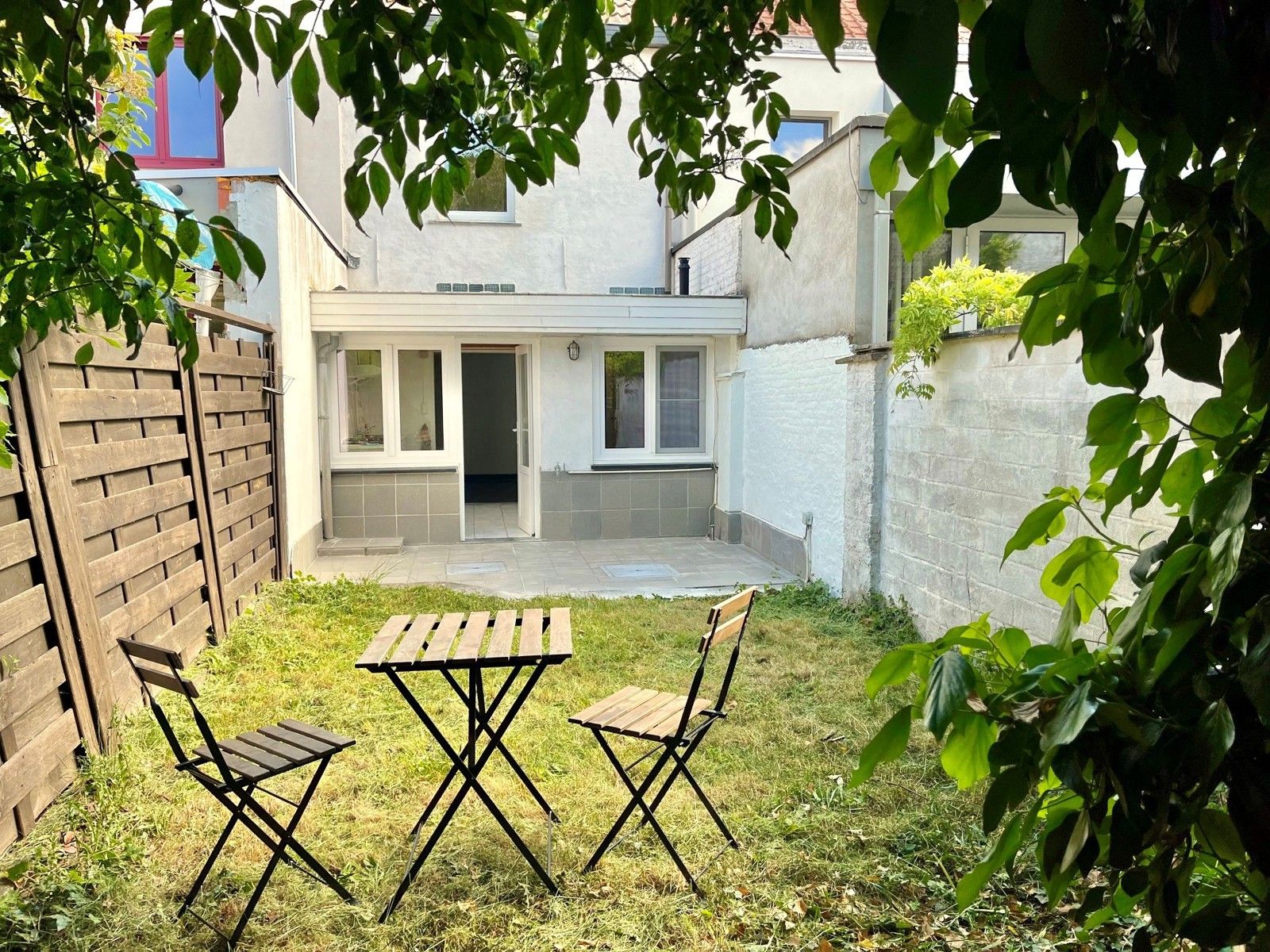 Hoofdfoto van de publicatie: Woning met 3 slaapkamers en zonnige tuin te koop!