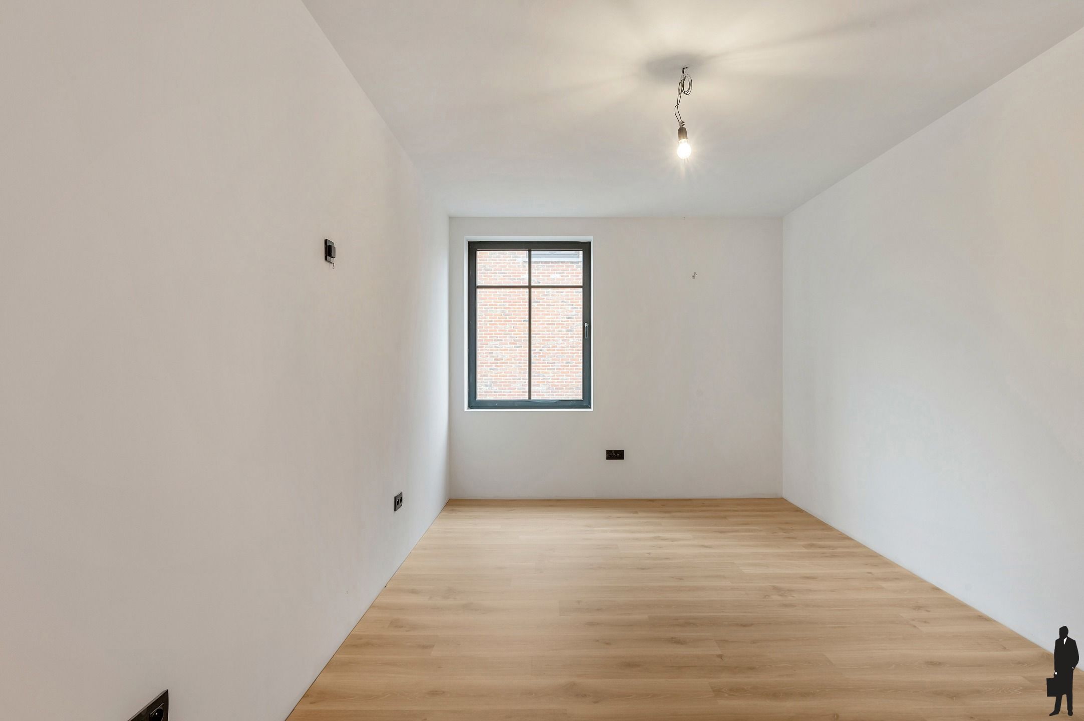 Prachtige nieuwbouwwoning van 308m² met 3 à 4 slaapkamers    foto 18