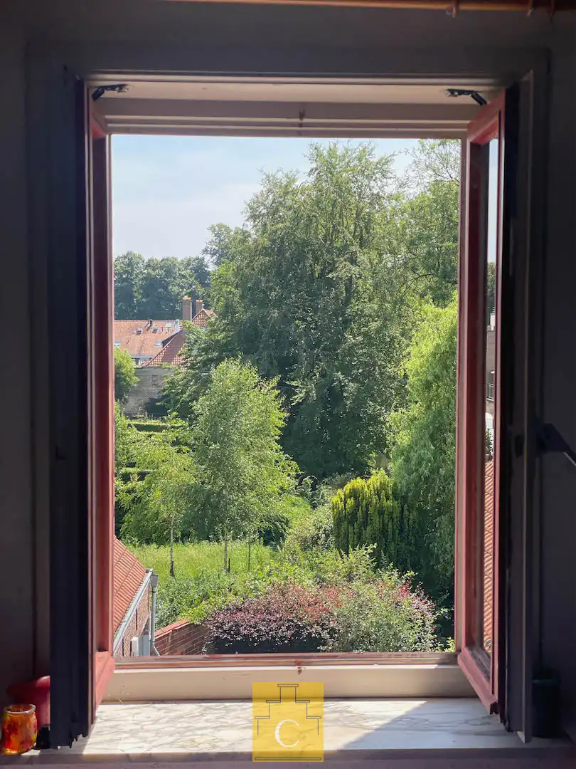 authentiek trapgevelhuis met zonnige stadstuin op toplocatie nabij het Minnewater foto 26
