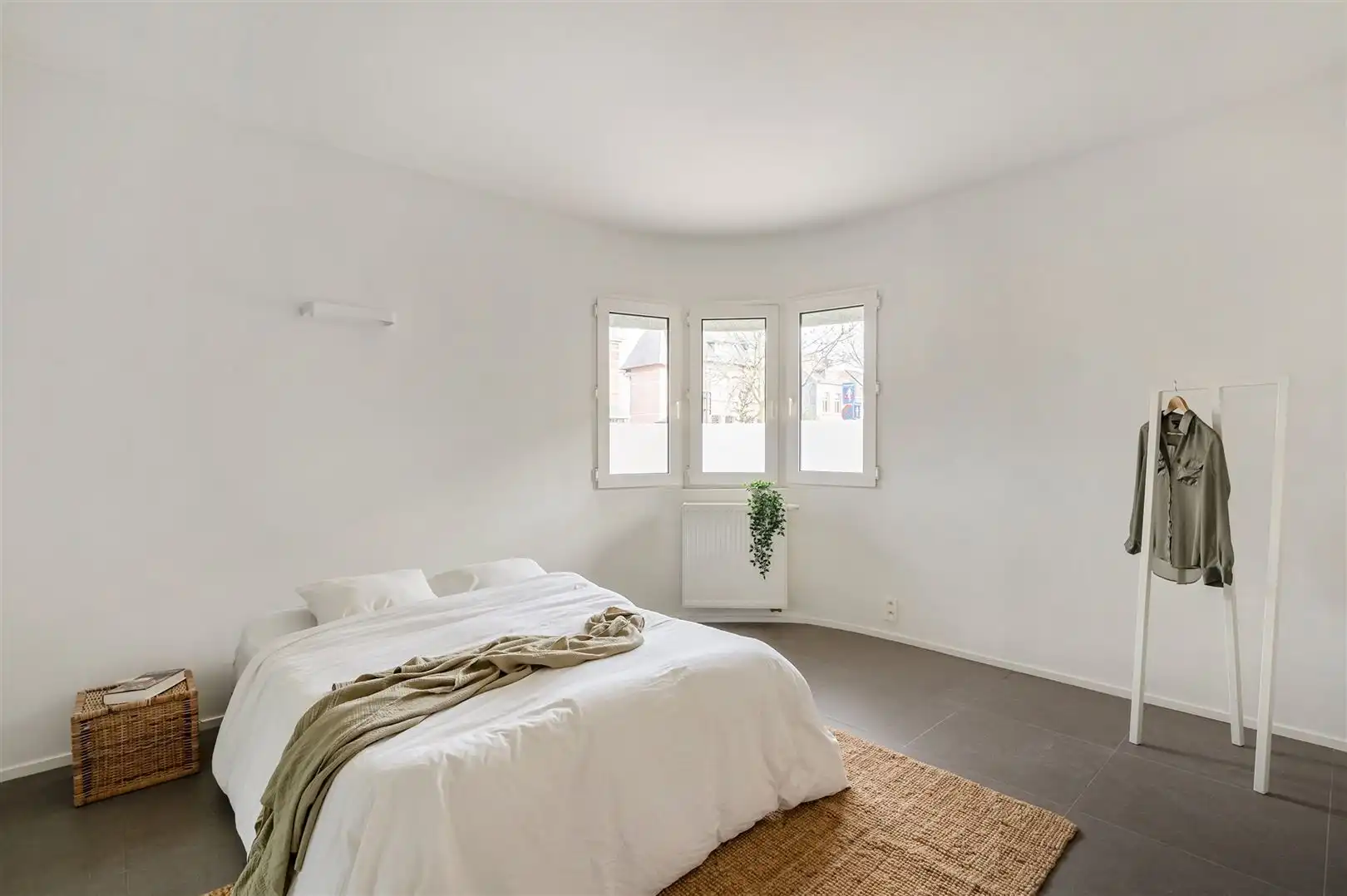 Gerenoveerd gelijkvloers appartement foto 15