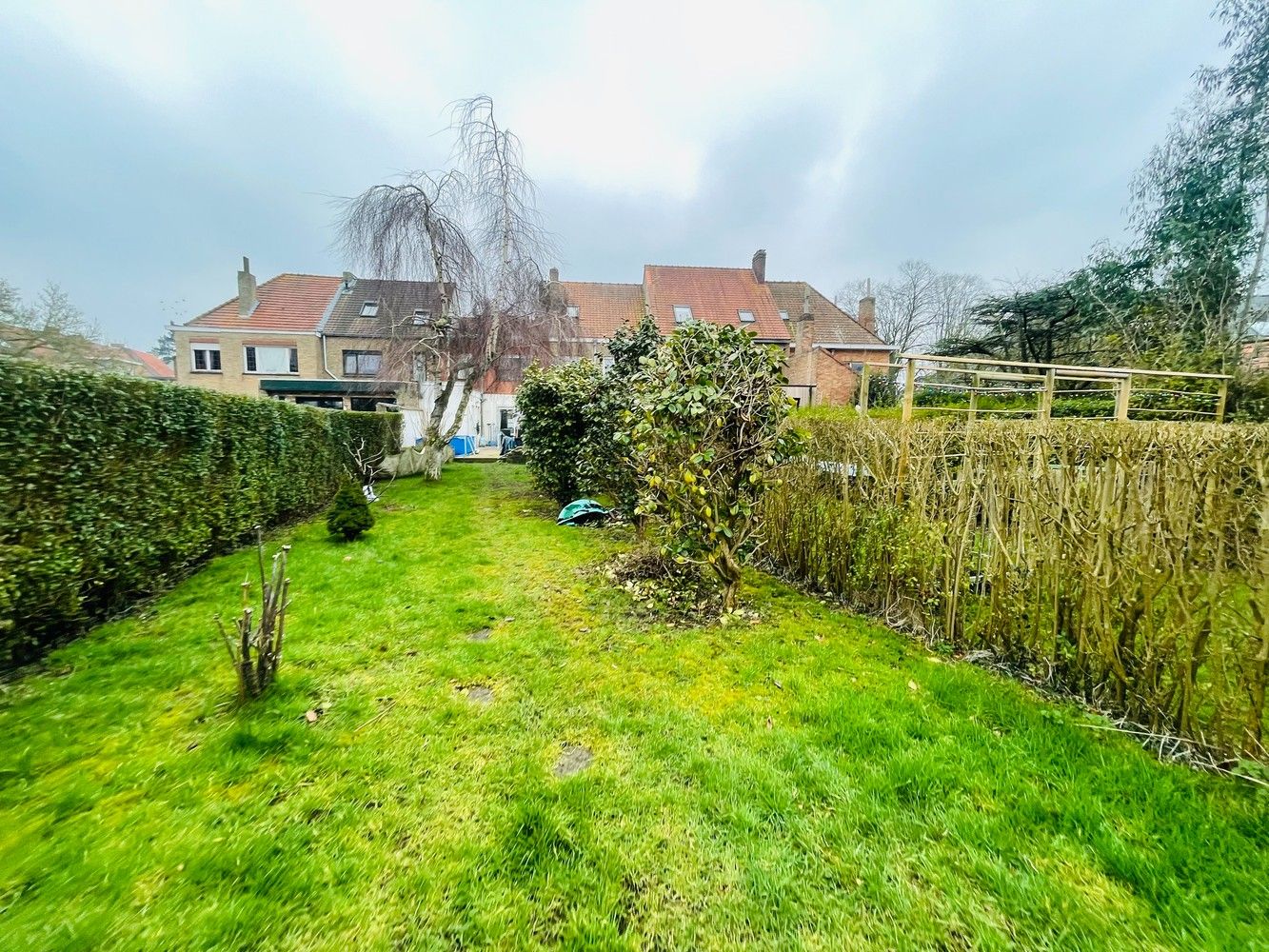 Vooraan Sint-Pieters, supergoede ligging vlakbij  Scheepdalebrug, Energiezuinig gezellig woonhuis met grote tuin en GARAGE van circa 60 m²! foto 4