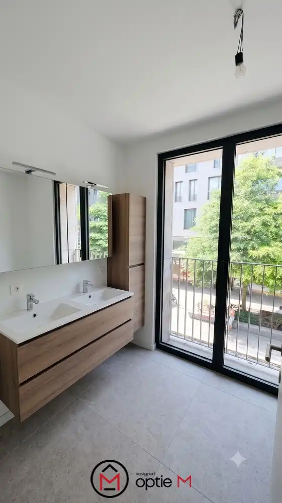 Appartement te huur in Hasselt – Ruim wonen met zicht op de jachthaven foto 12