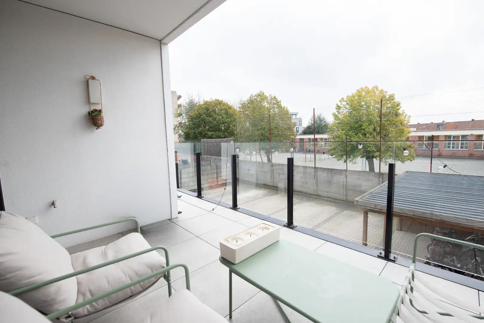 Recent 2 slaapkamer-appartement TE KOOP op ’t Gaverke in Waregem! foto 10