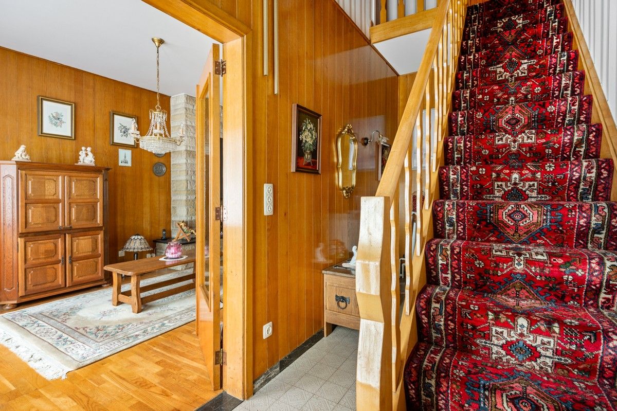 Op te frissen/te renoveren woning met potentieel op toplocatie in Schilde foto 4