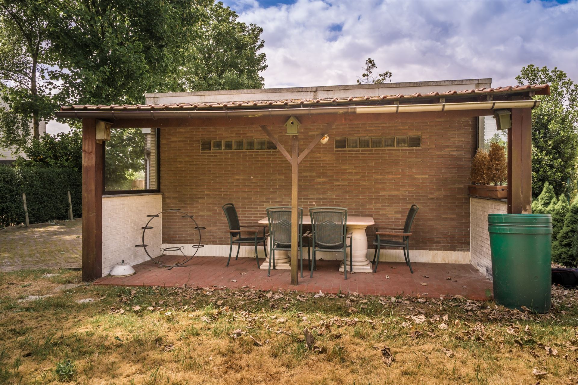 Te renoveren laagbouwvilla met 2 slpks en garage foto 21