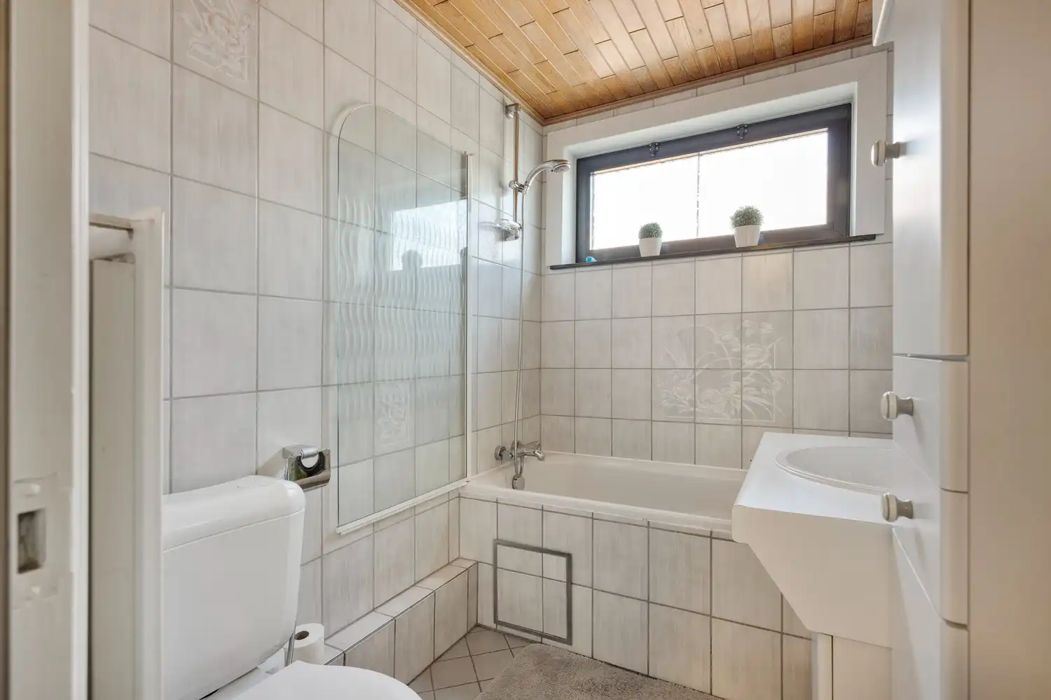 Energiezuinige gezinswoning met 4 slaapkamers, tuin en garage foto 17