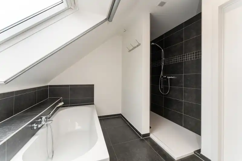 HOOGLEDE – Moderne gezinswoning met zonnige tuin en tal van extra’s! opp. 351 m² foto 14
