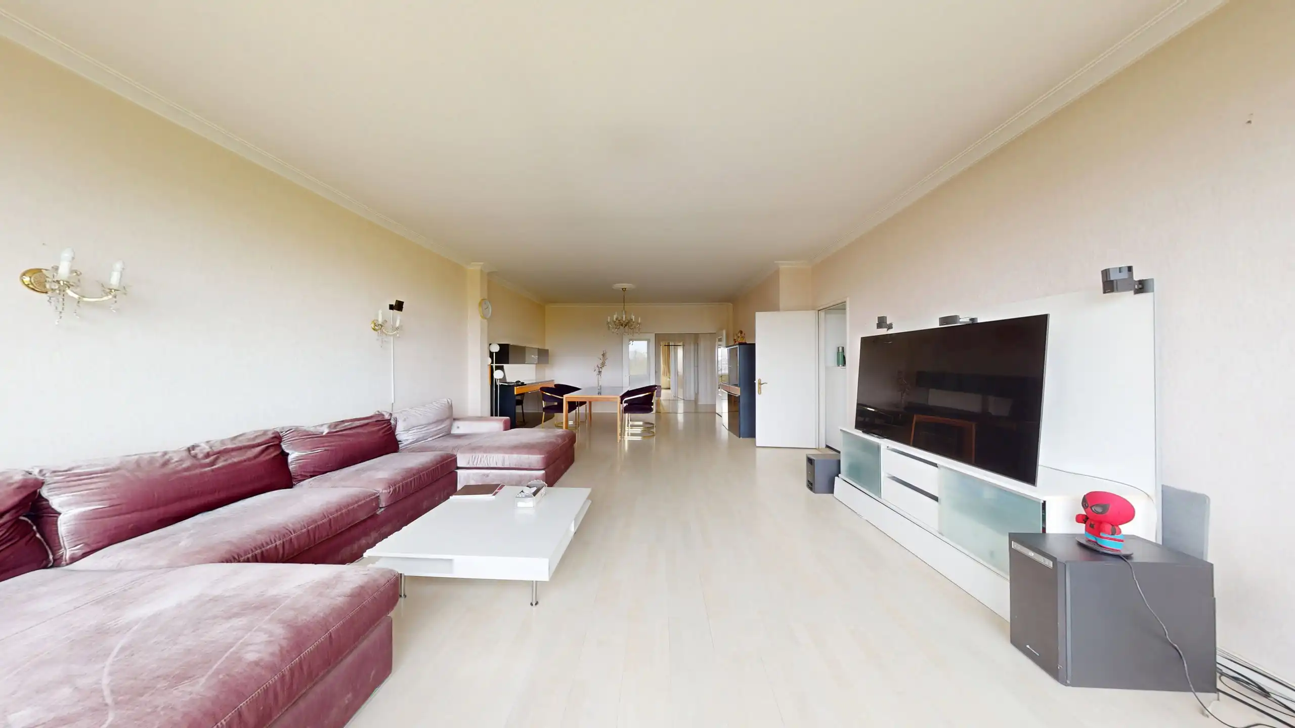 ANTWERPEN -  2 slaapkamer appartement met zicht op Stadspark foto {{pictureIndex}}