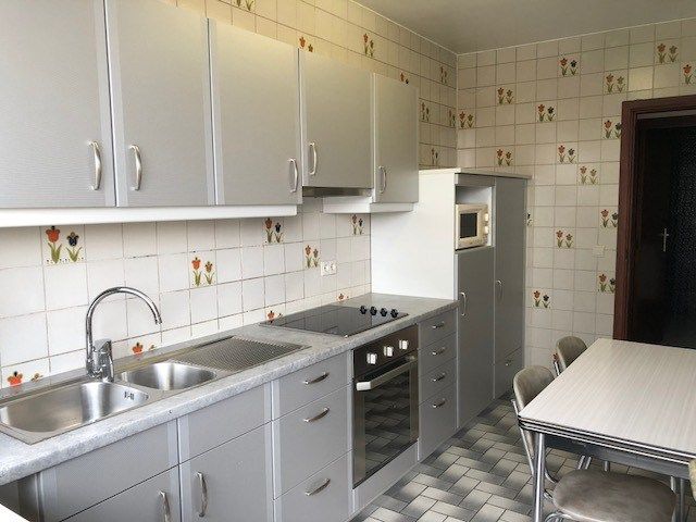 Appartement met 2 slaapkamers terras en garage foto 4