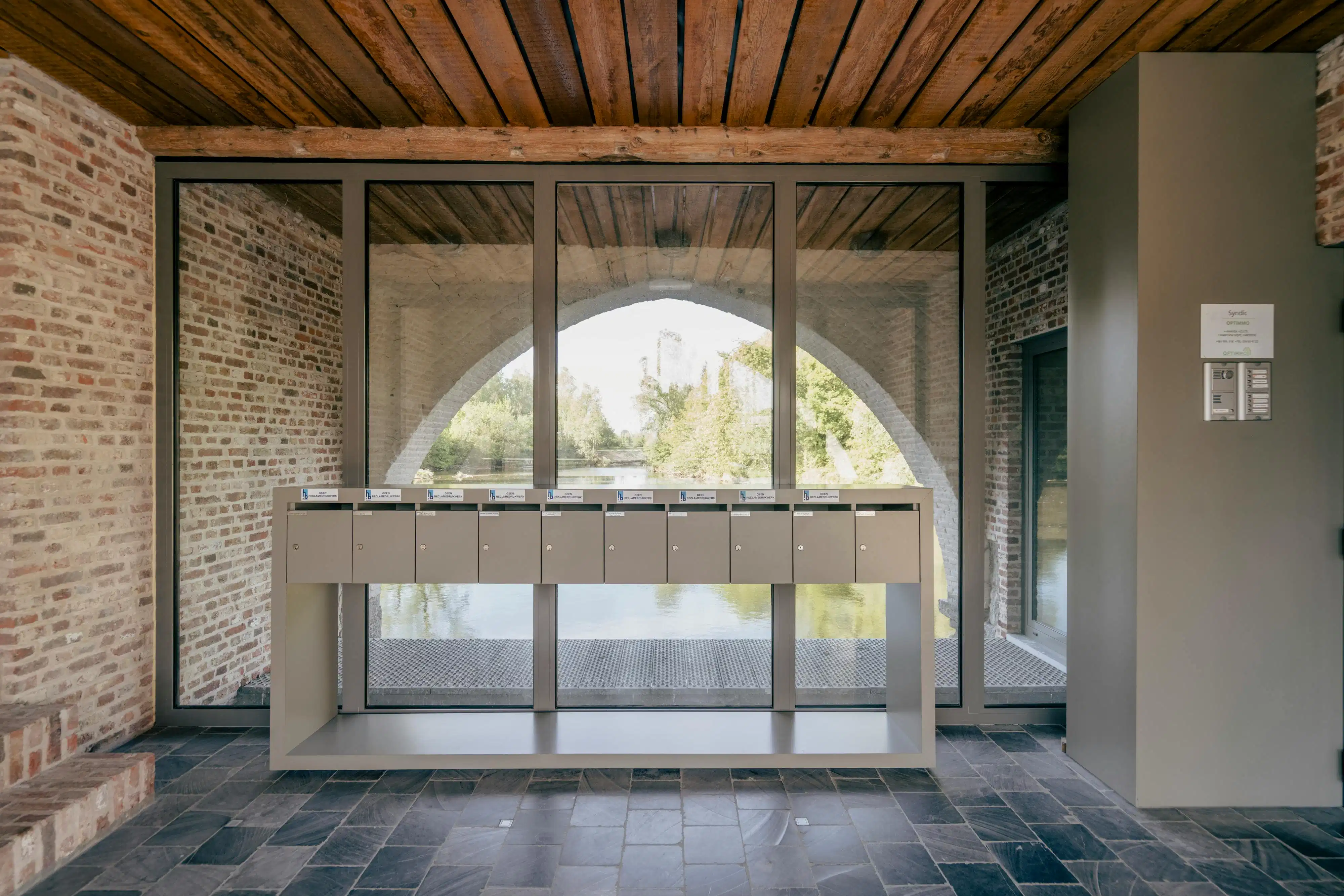 Penthouse te koop met 180° Leizezicht  foto 24
