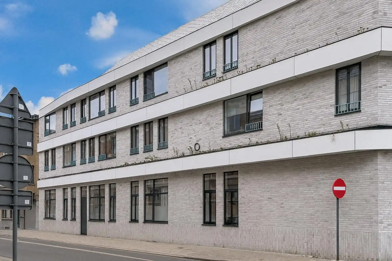 Verhuurde studentenkamer met eigen sanitair te koop  foto 11