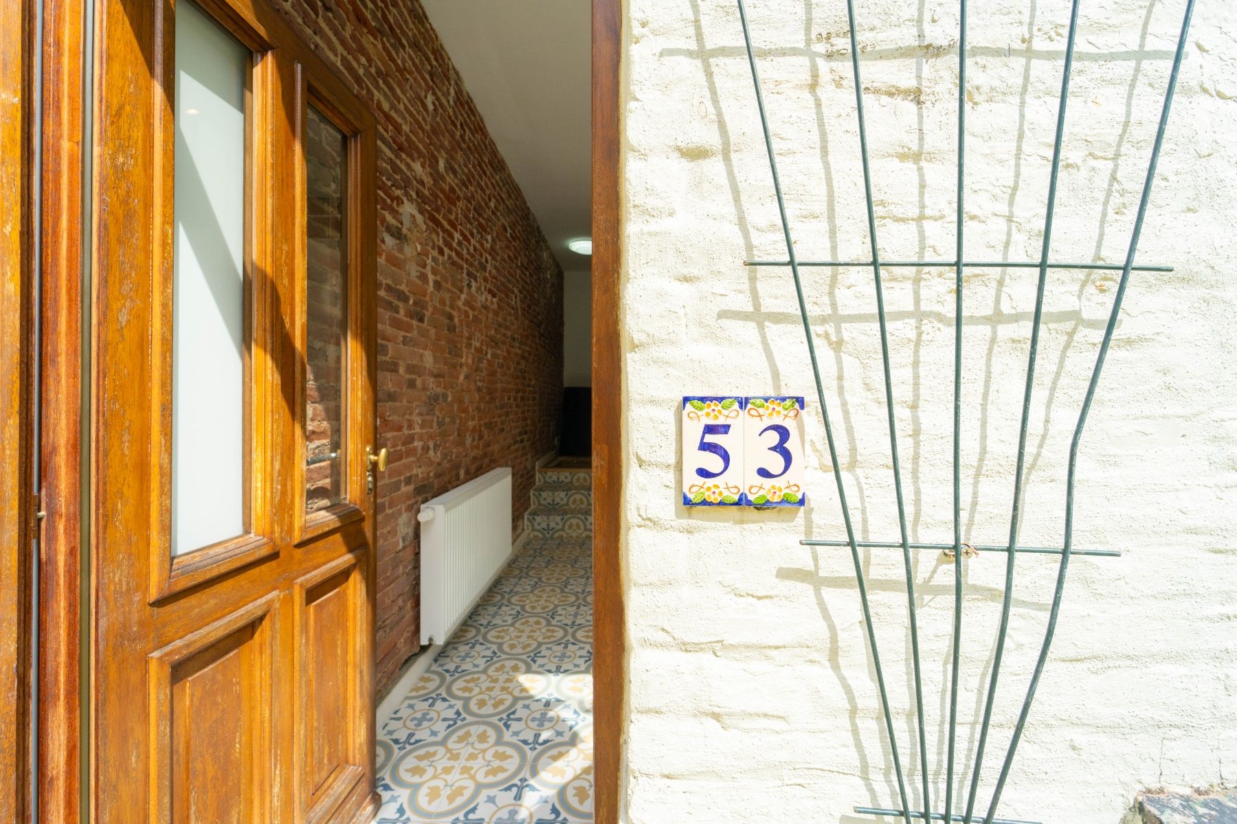 Prachtig gerenoveerde citéwoning nabij Coupure foto 21